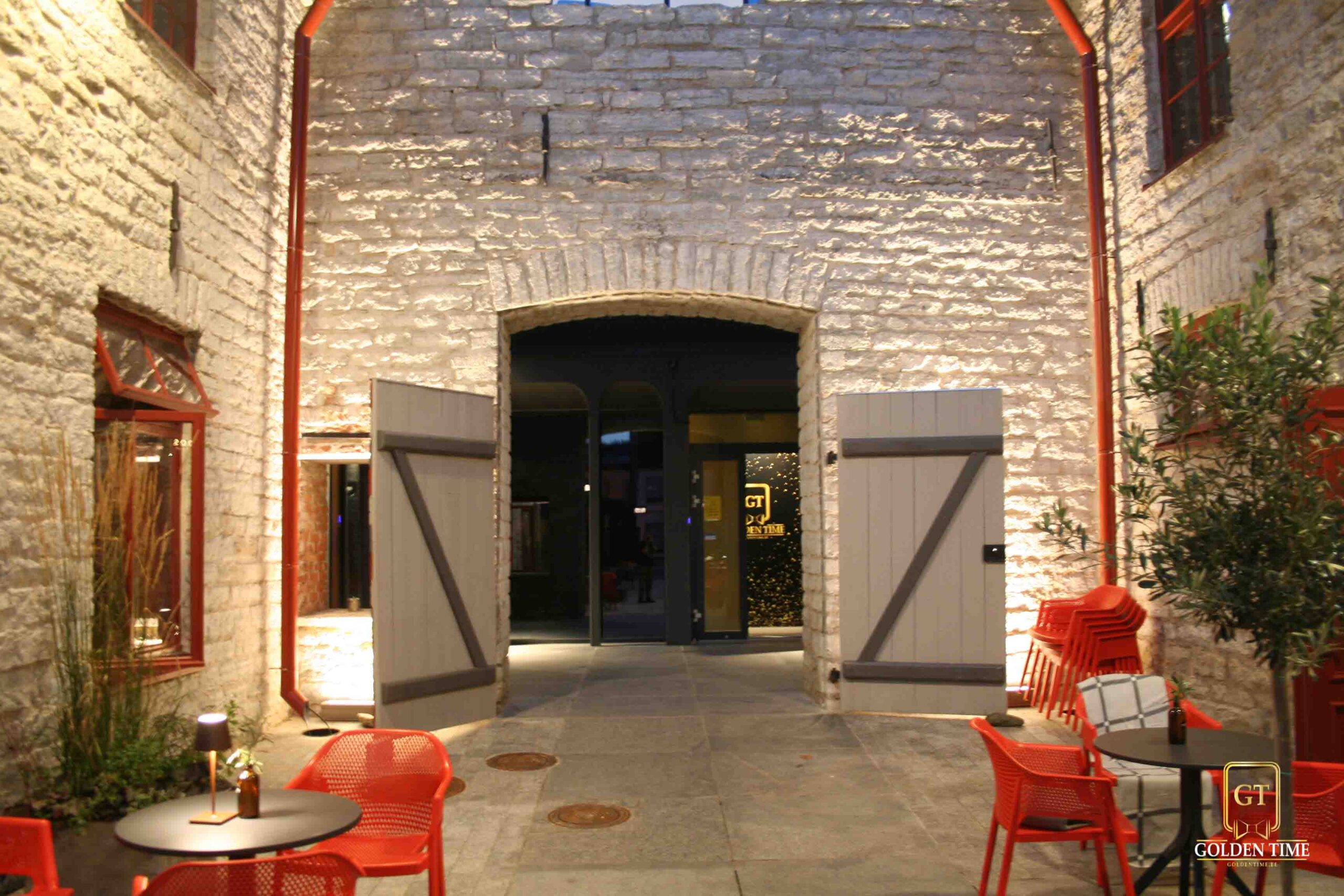 Gentlemen's Club & Strip Club in Tallinn - Golden Time