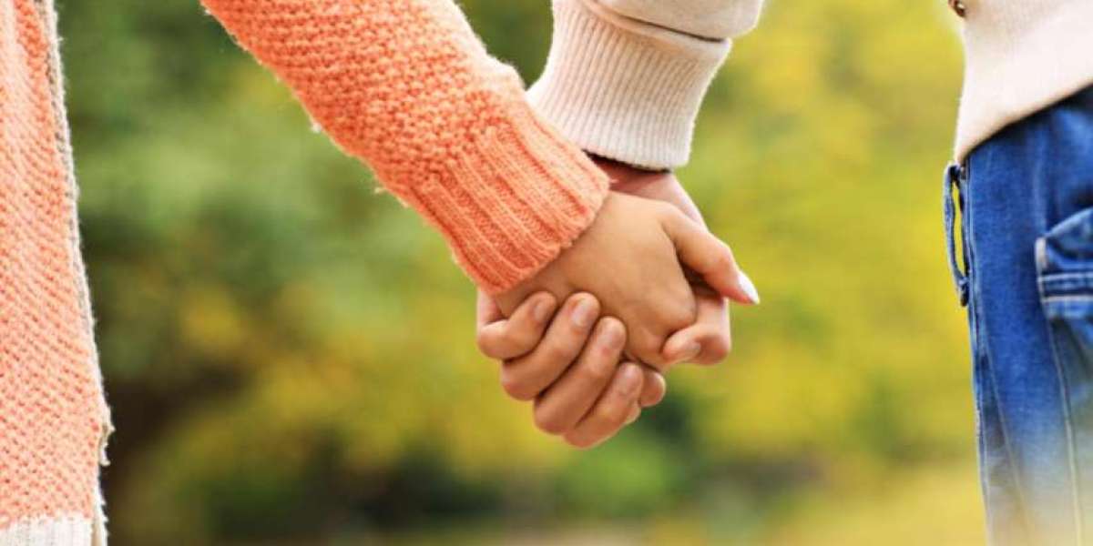 How to find the best dating coach for men?