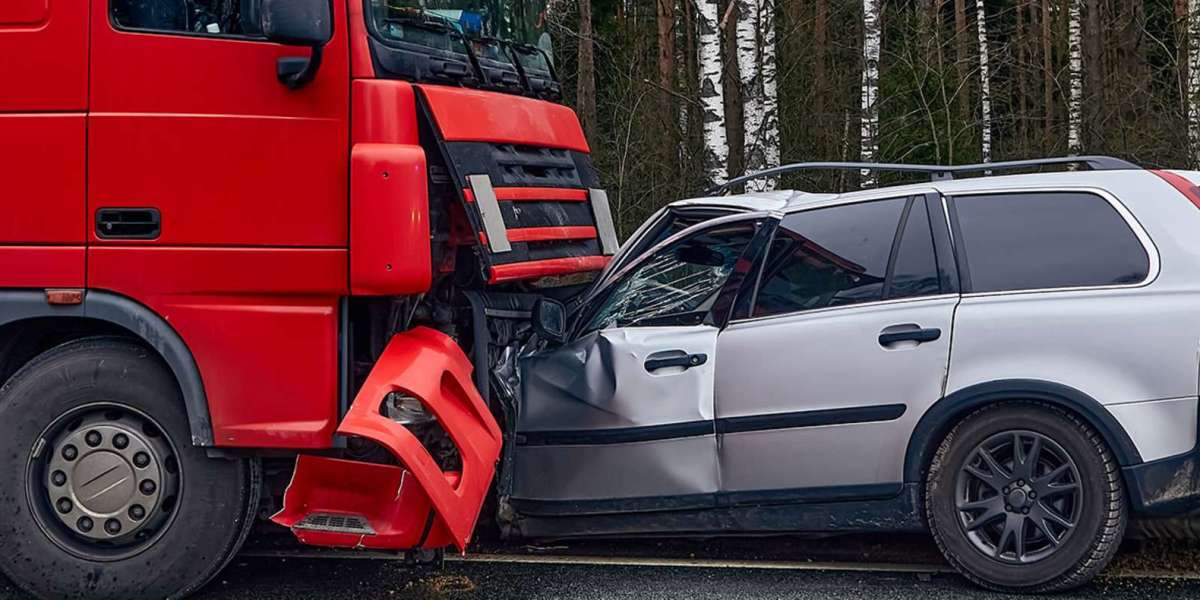 Truck Accident Lawyer Houston – Get the Help You Deserve Now
