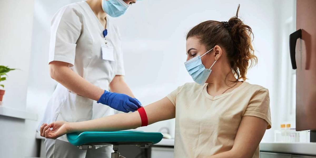 How to Become a Phlebotomist: Career Guide, Training, and Free NHS Options
