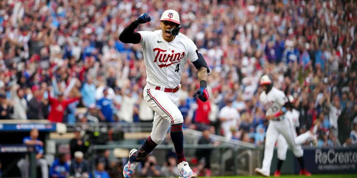 Royals 4, Twins 1: Ragan(s) us around the Coles