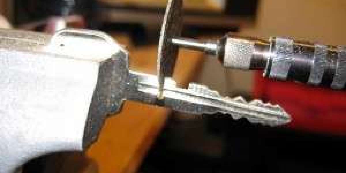 The People Nearest To Door Repairs Tell You Some Big Secrets