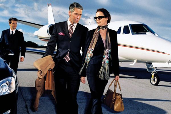 Travel in Style with ExclusiveKC— Top-Rated Limo Services in Kansas City