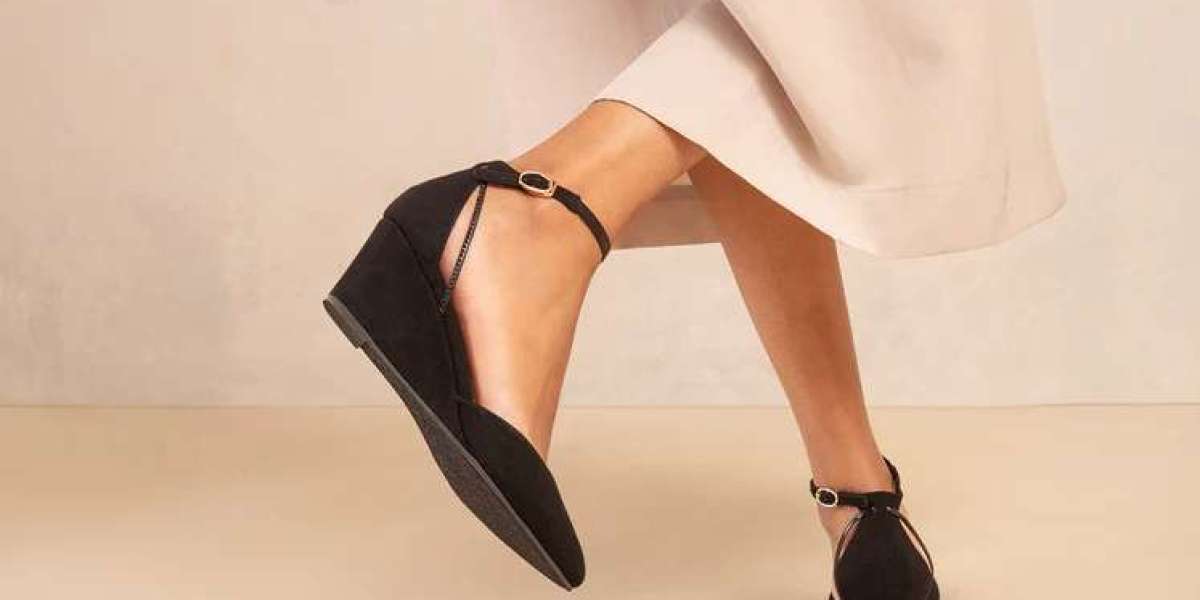 Why RoamFoam™ Changes How You Think About Heels for Work