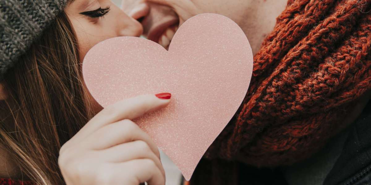 Our first date involved a raccoon and it was surprisingly romantic