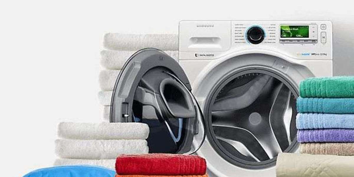 Expert Handbag Care: Choose Luxury Bag Cleaning Services