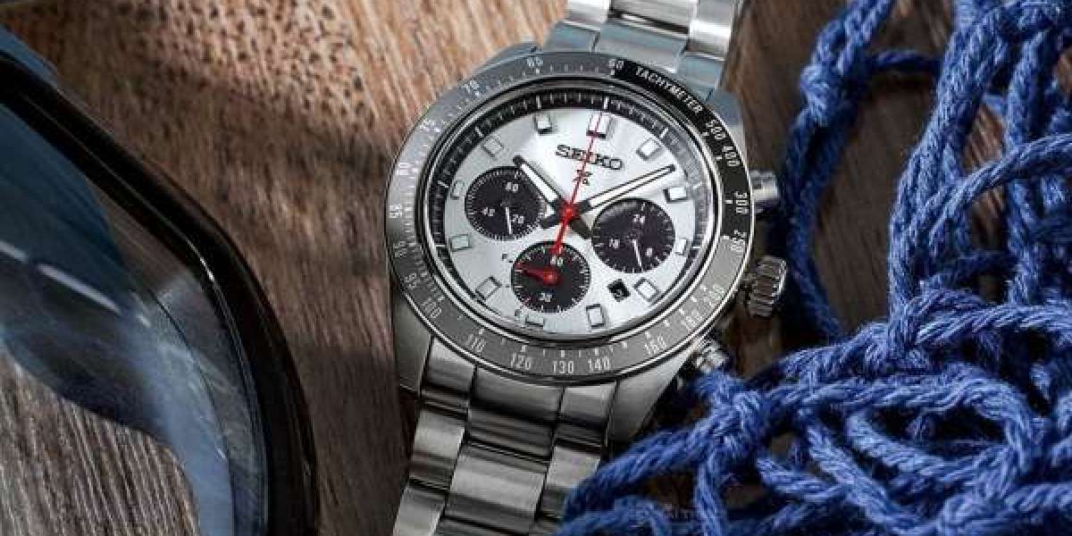 Mua đồng hồ đeo tay đúng cách với 5 lời khuyên đơn giản từ chuyên gia