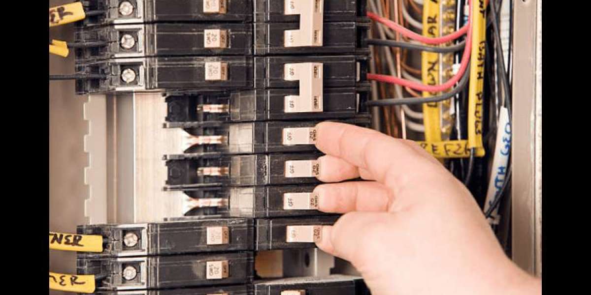 Europe Circuit Breaker Market Share Analysis, Outlook and Growth Report 2033
