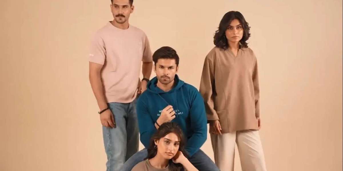 Ultimate Guide to Winter Fashion: Cozy, Stylish, and Trendy