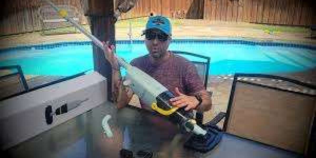 Buy Cordless Pool Cleaner: Freedom, Simplicity, and Sparkling Water