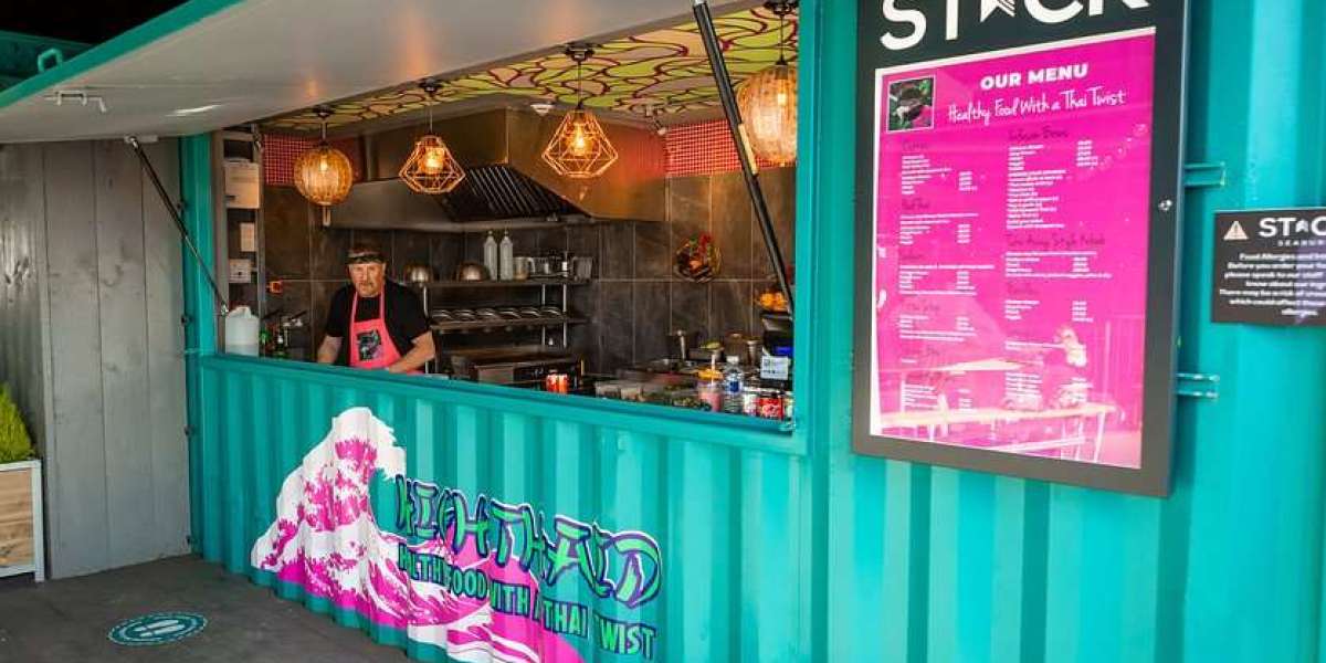 See What 30' Storage Container Tricks The Celebs Are Using