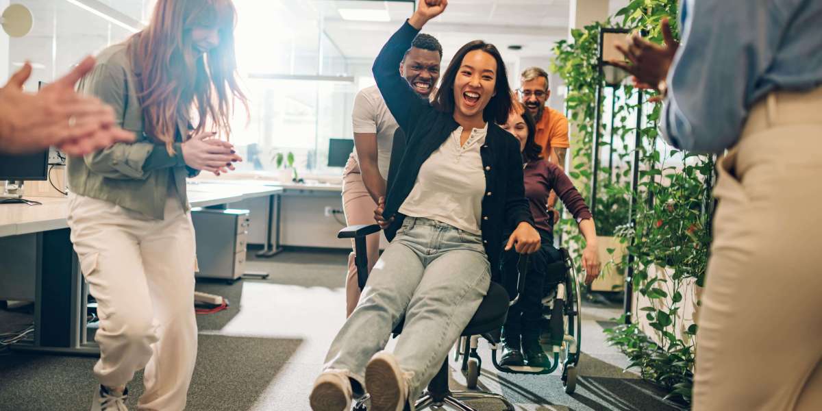 See What Bariatric Mobility Aids Tricks The Celebs Are Using