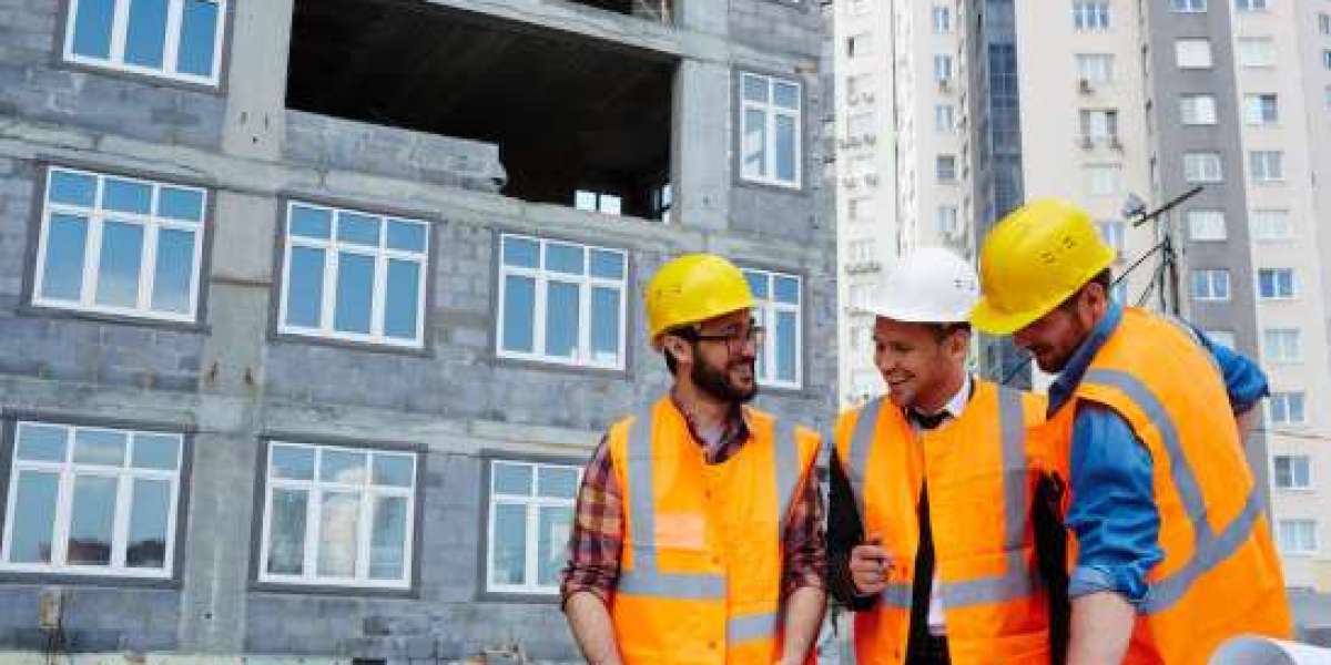 How to Choose Between Buying and Building in the Hill Country