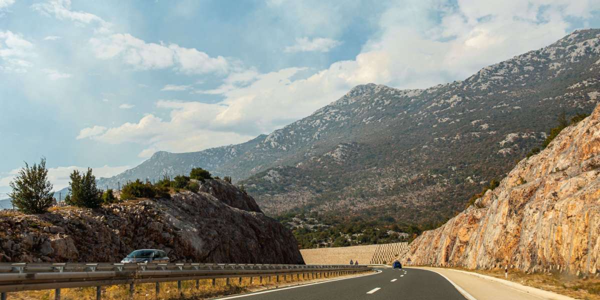 The Comprehensive Guide To Obtain Driver's License In Spain