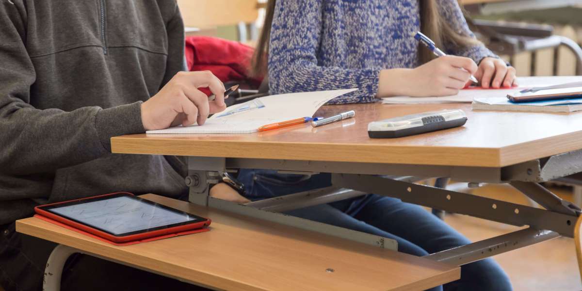 Learn The Electric Height Adjustable Desks Tricks The Celebs Are Using