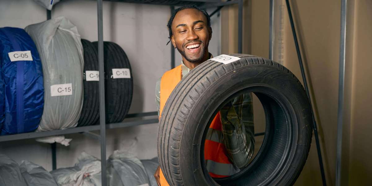 15 Funny People Working Secretly In Continental Summer Tires