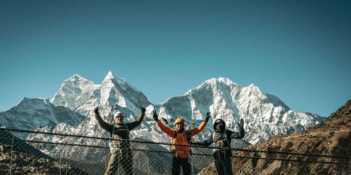 Once in a Lifetime Adventure: A Powerful Everest Base Camp Trekking Trail