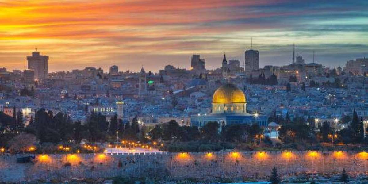 Sunset in Jerusalem: A Timeless Experience of Light, History, and Spiritual Beauty
